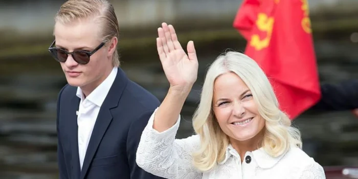 ՆՈՐՎԵԳԻԱՅԻ ԹԱԳԱՎՈՐԻ ԸՆՏԱՆԻՔԸ ԽՈՐ ԽՈՐՀՐԴԱՆՔԻ ՄԵՋ. ՍԿՍՎԵՑ ՀԱՅՏ...