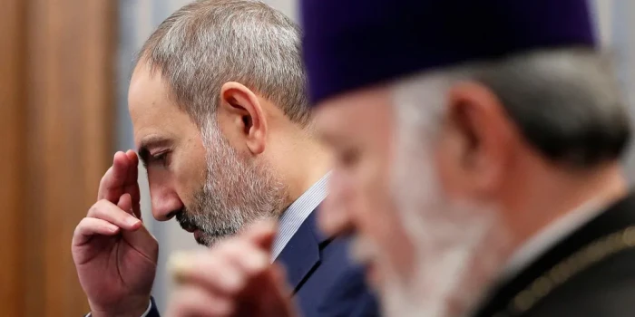 Փաշինյանը մեղադրում է Կաթողիկոս Գարեգին Երկրորդին՝ կուսակրոն...