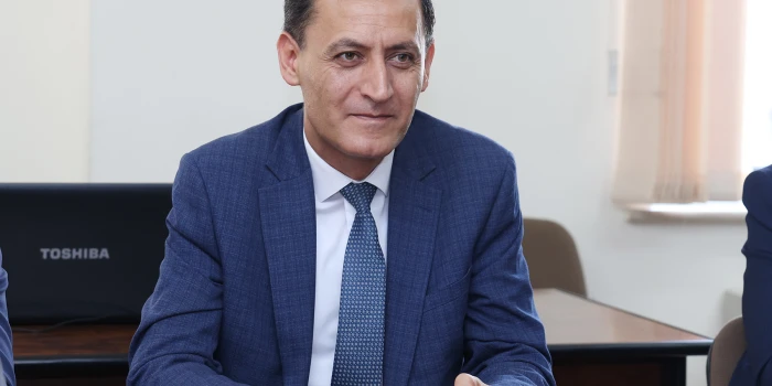 Արթուր Մարտիրոսյանն ընդունել է Նիգերիայի դեսպանության գործեր...