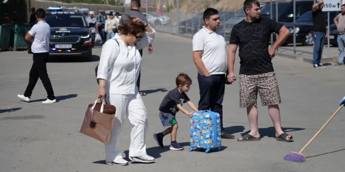 «Բոլորը վախեցած են». իսրայելական բախումներից խուսափող իրանցի...