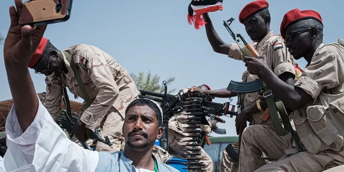 Ուղտեր և ոսկի վաճառելով հարստացած պատերազմատերը, որն այժմ տի...