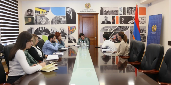 Ժաննա Անդրեասյանի հերթական հանդիպումն աշակերտների և ուսանողն...