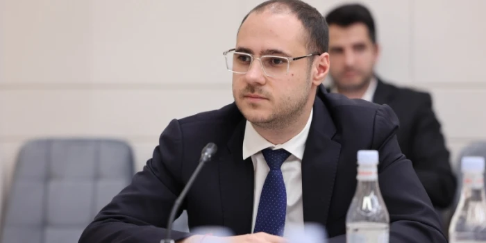Քննարկվել են պատմության հուշարձանների և մշակութային աճուրդնե...