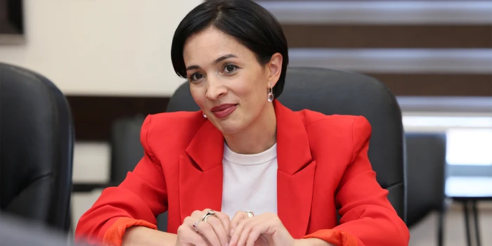 Ժաննա Անդրեասյանն ընդունել է Հայաստանում Միացյալ Թագավորությ...