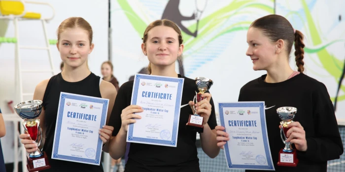 Հասմիկ Ավագյանը Ծաղկաձորում պարգևատրել է Tennis Europe-ի Մ16...