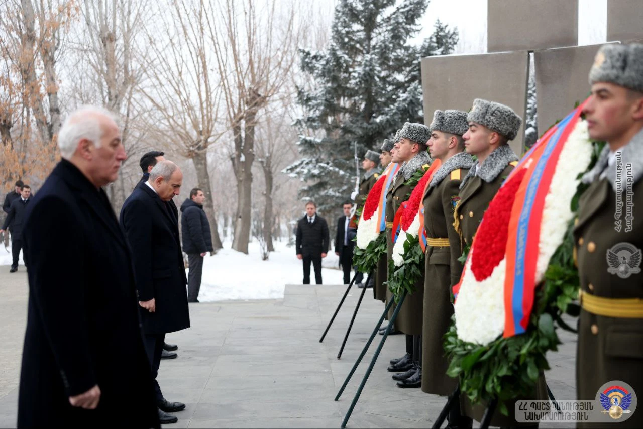 Սուրեն Պապիկյանը հանրապետության բարձրագույն ղեկավարության հե...