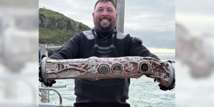 Ռուսական կասկածելի հետևող սարք՝ հայտնաբերվել Ուելսի ափերին ջ...