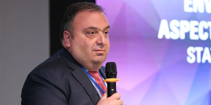 Հանքարդյունաբերությունը՝ իրավունքի, բնության եւ բիզնեսի հատմ...